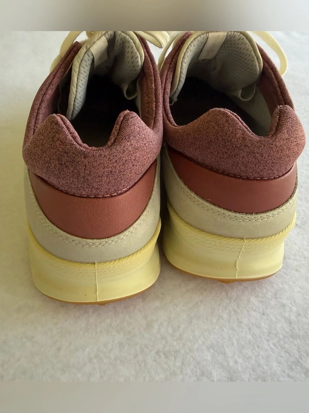 Women’s ECCO Golf Street Retro Hydromax Leather Spikeless Shoes Size EU 38 US 7